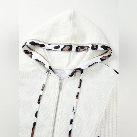 Leopard Print Zip-Up Hoodie - Picture 5 of 10